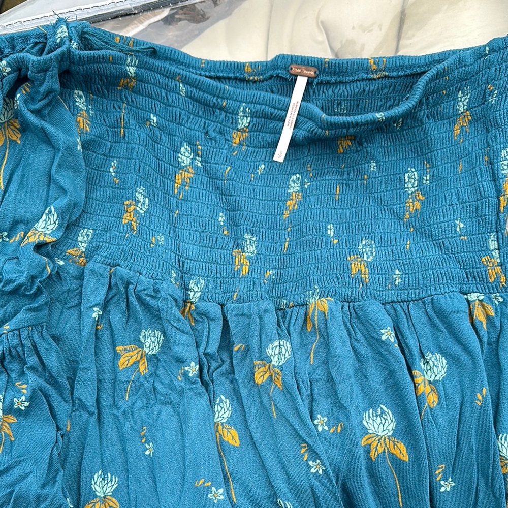 Free People off shoulder tunic top